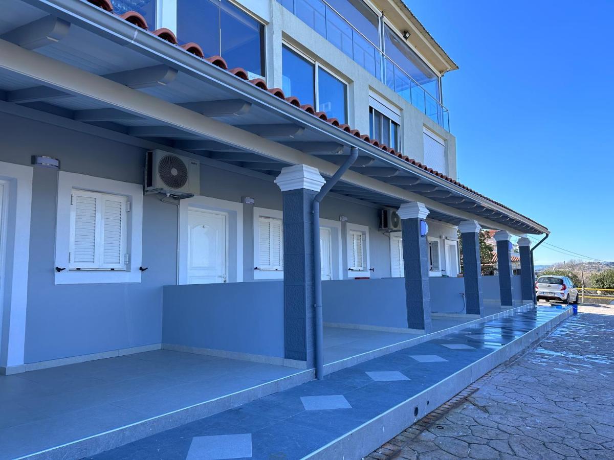 Вилла Nisos Family House Перама Экстерьер фото